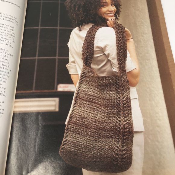 Bundle of Various Crochet Magazines 2006-2012 Modern Crochet Patterns - Picture 8 of 16